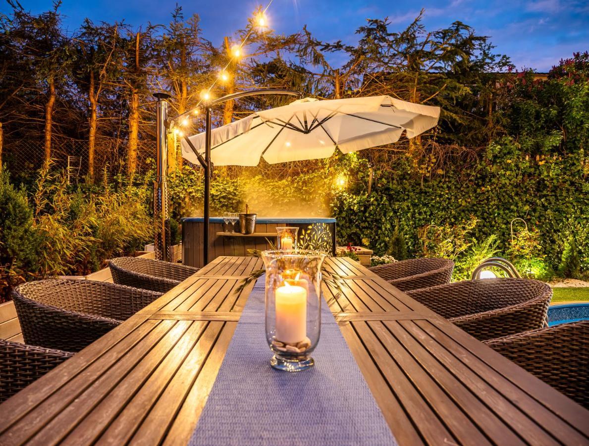 Domek Inosasino Z Basenem I Sauna エクステリア 写真